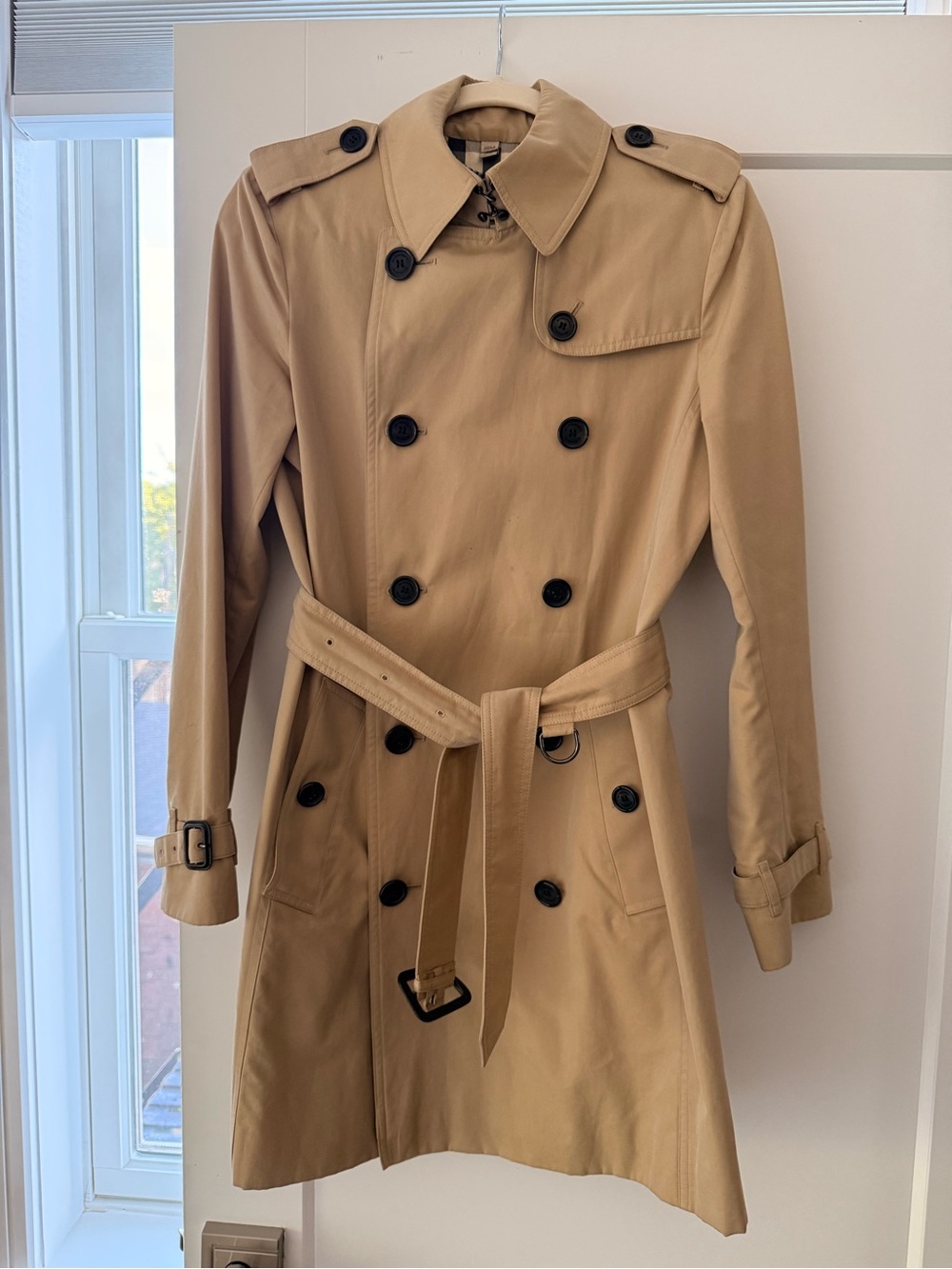 Burberry Kensington Trench
